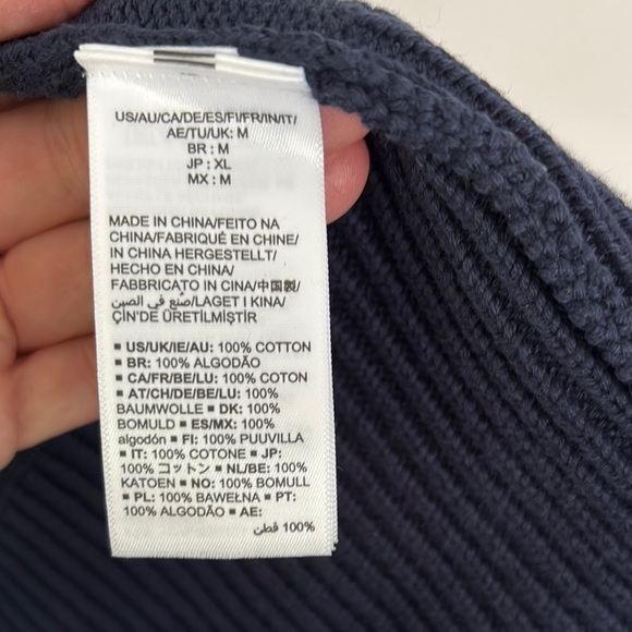 NWOT Navy M 100% Cotton V-Neck Relaxed-Fit Cardigan — Soft, Midweight - Picture 6 of 7